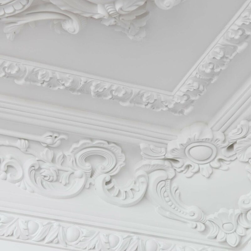 corniches_rouveuremarquez savoir-faire staff classique