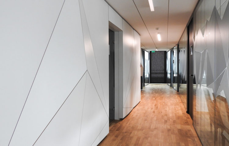 © www.hasap.fr Mono acoustic wall and ceiling cladding in corridors from Implid