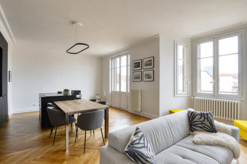 Bourgeois apartment (France)