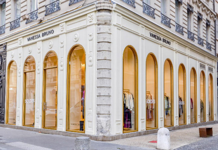 Façade en vieujot à l'architecture haussmanienne - Vanessa Bruno à Lyon