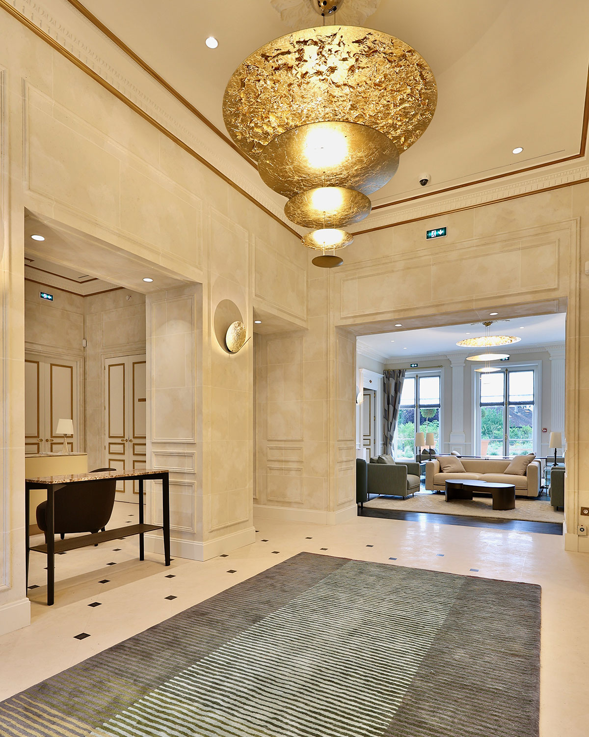 Rénovation intérieure en staff de l'Institut Lyfe au Chateau de la Roseraie